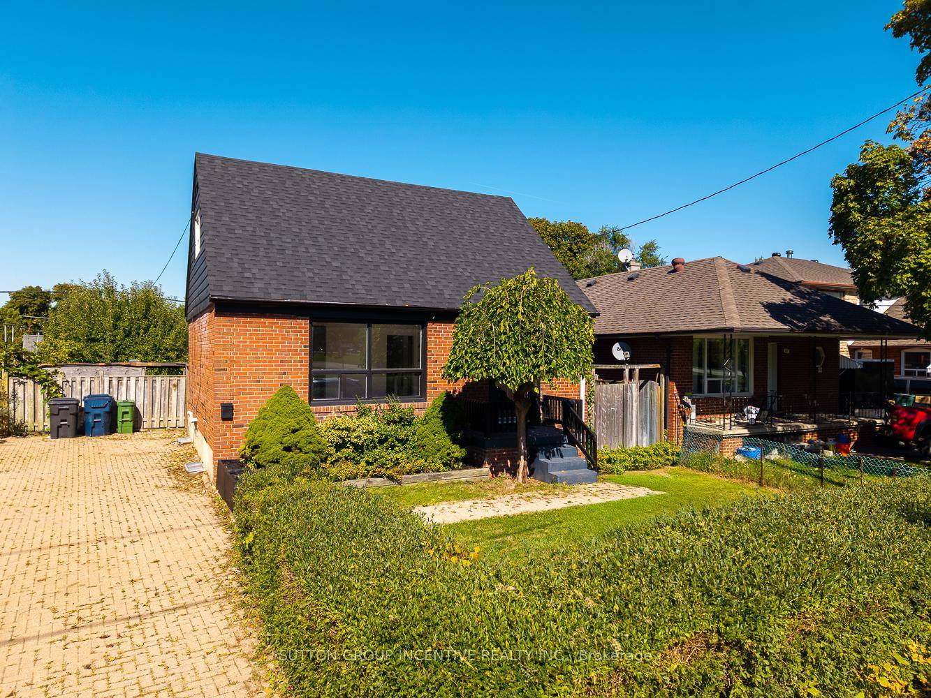 Tucked away on a peaceful, tree lined street in one of Etobicokes most welcoming neighbourhoods, this 1.
