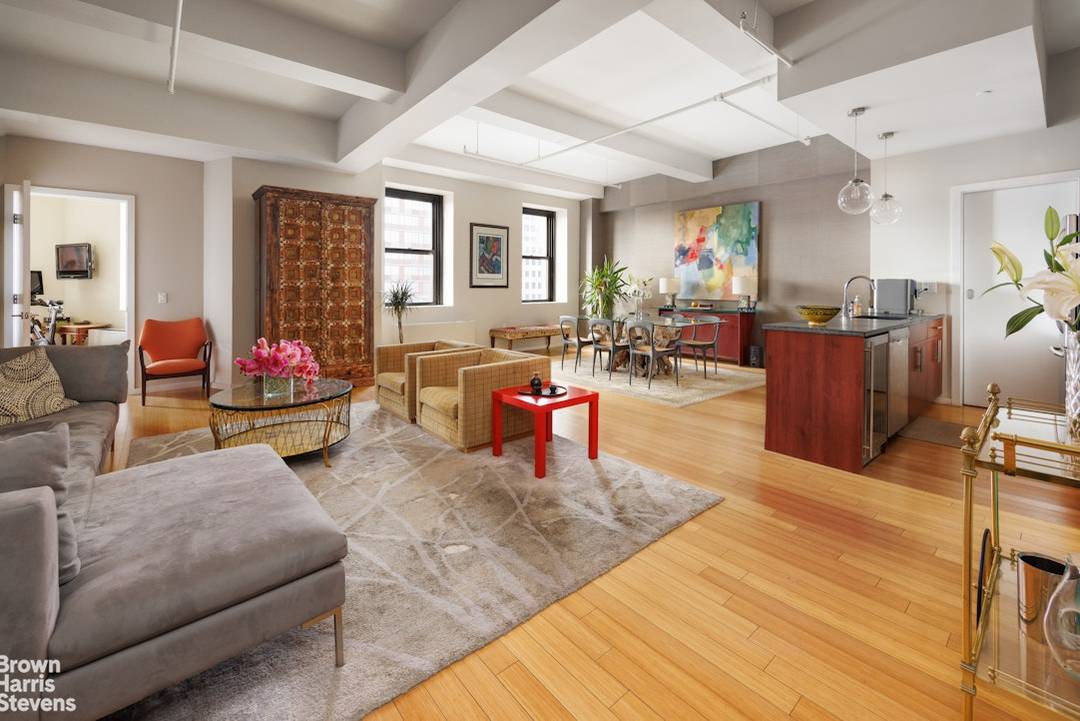 Residence 17C is a Sprawling Loft with nearly 1, 700 SqFt !