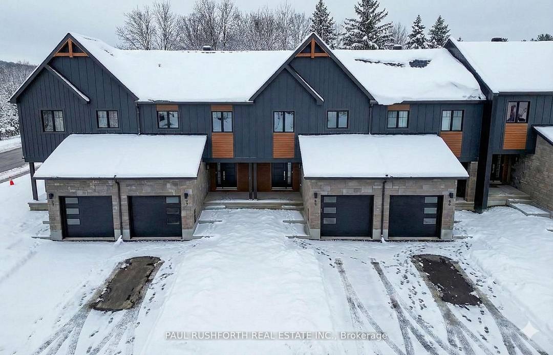 This 3 bed, 3 bath middle unit townhome has a stunning design and from the moment you step inside, you'll be struck by the bright amp ; airy feel of ...