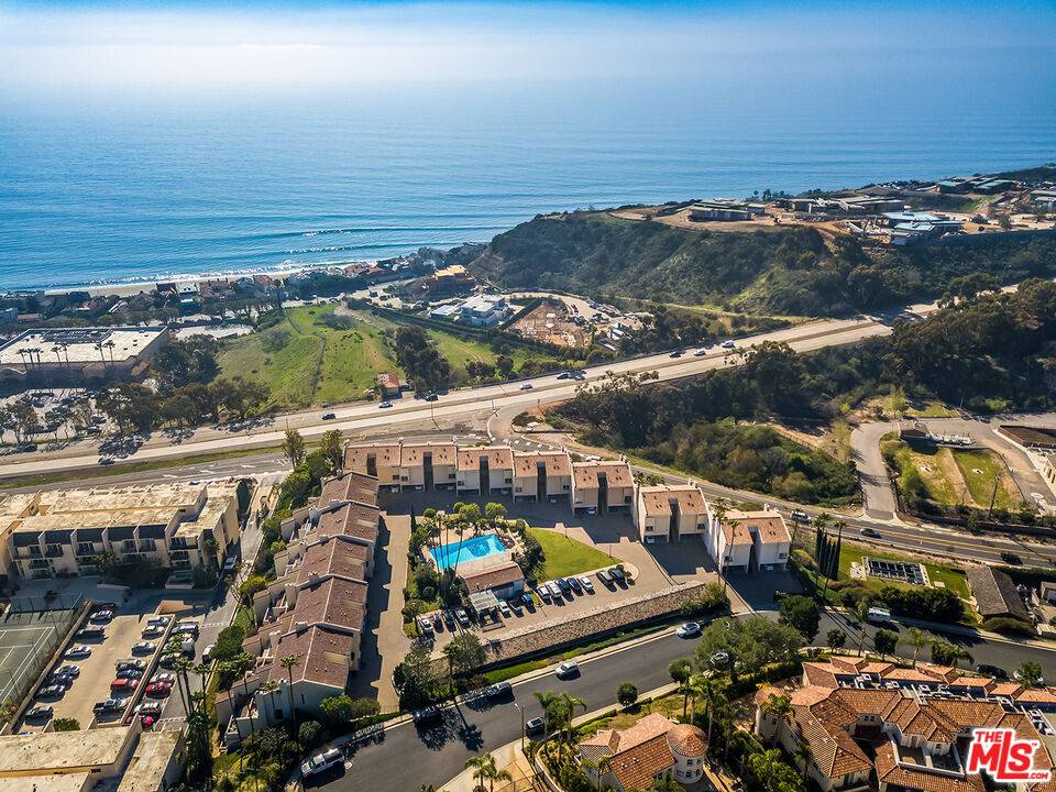 23904 De Ville Way 1.0 Malibu LA
