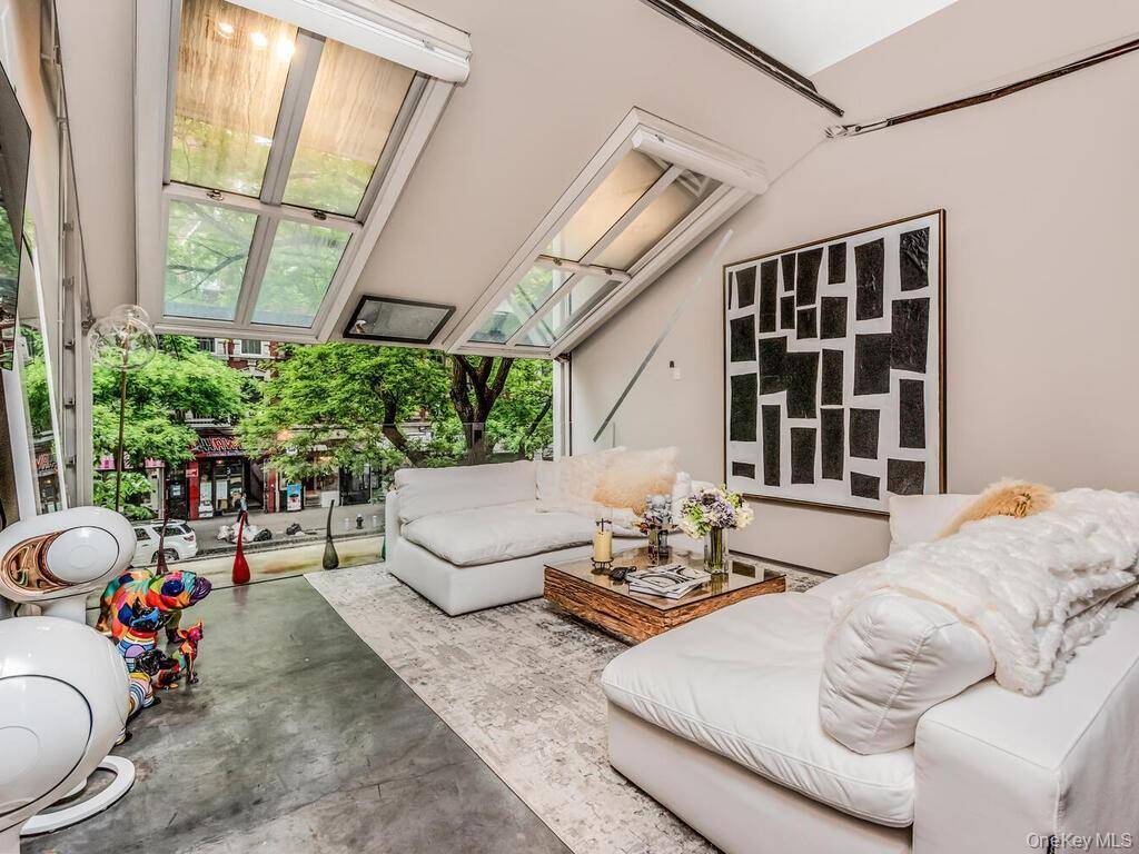 Welcome to 224 E 14th St, a one of a kind triplex condo featured in Elle Décor, New York Magazine, and Bravo s Million Dollar Listing.
