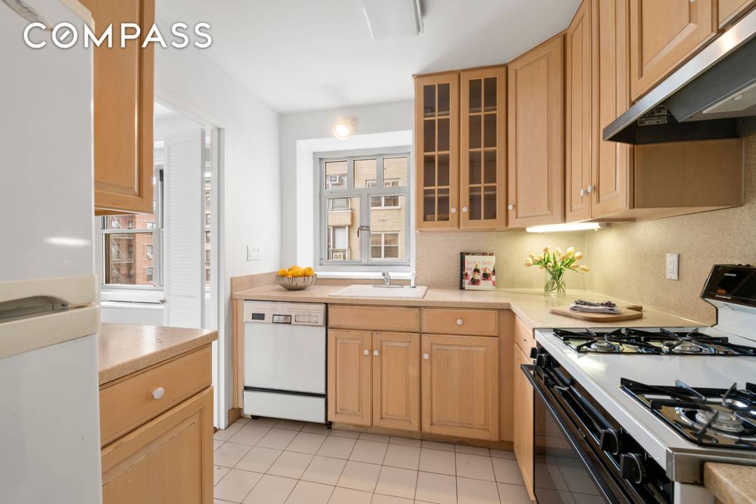 Welcome to Apartment 5D a bright corner residence with a private terrace, nestled in The Brevoort East, one of Greenwich Village s most prestigious full service cooperatives located on the ...