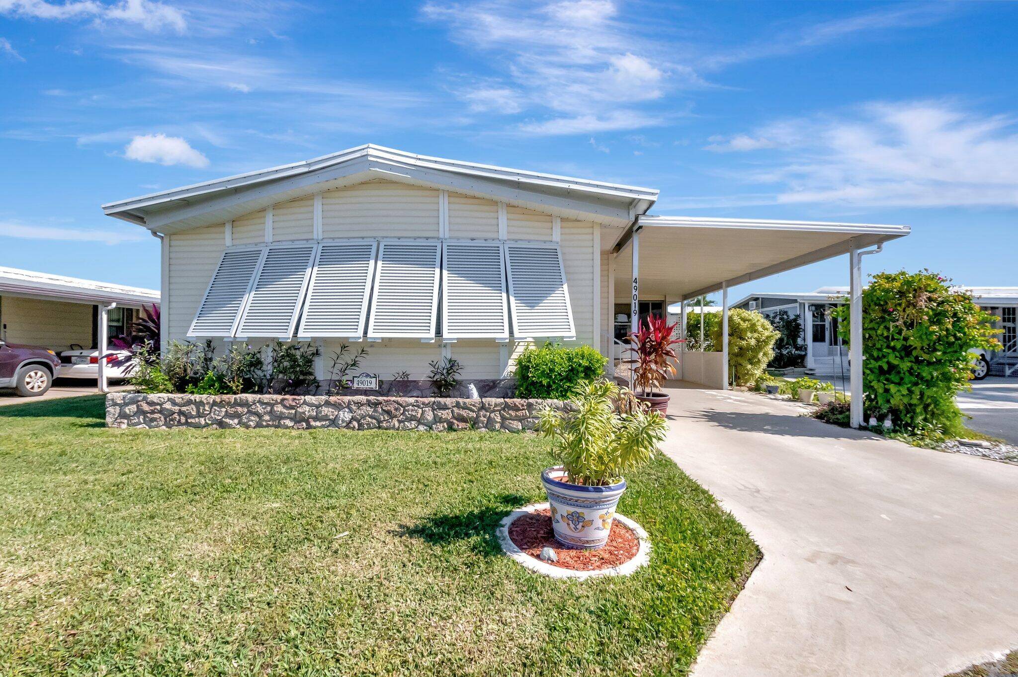Plenty of space to spread out in this oversized home with almost 1400 sq ft.
