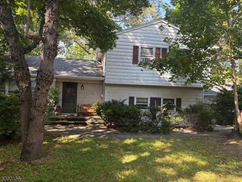 Come and View this rare find in Desirable Farrington Lake section of East Brunswick.