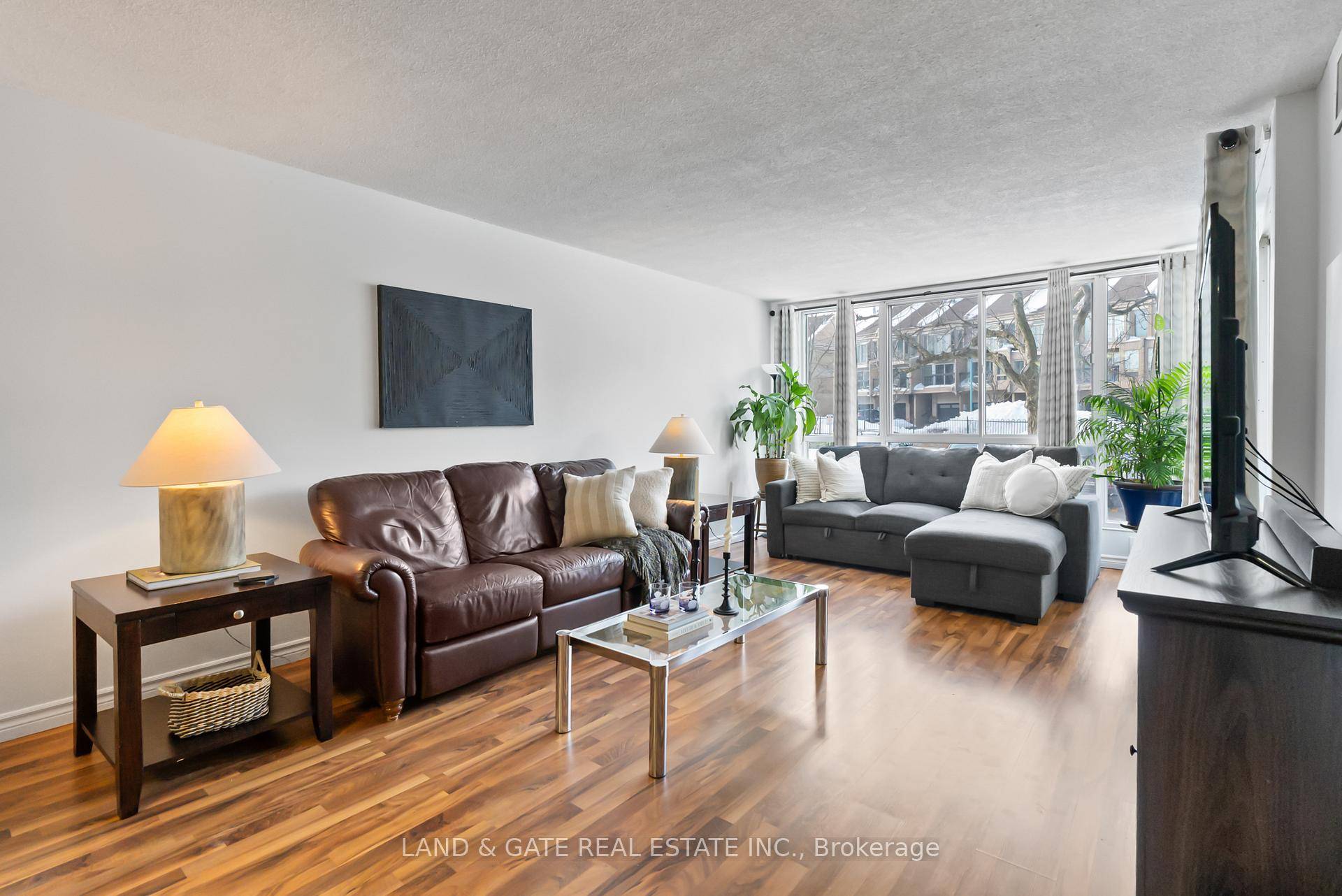 Just steps from Lake Ontario you'll find this stylish and rarely offered 2 bedroom, 2 storey Ajax condo !