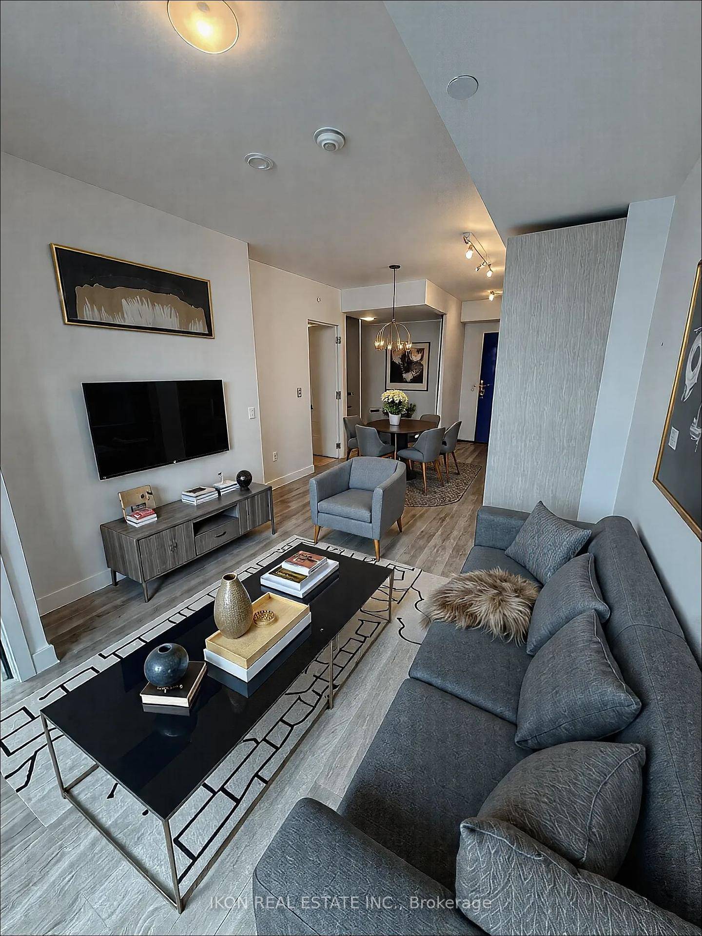 Never lived in Brand New 2 Bedroom 2 Full Bath and Balcony Unit In The Heart Of Corktown Distillery District St Lawrence Mkt.
