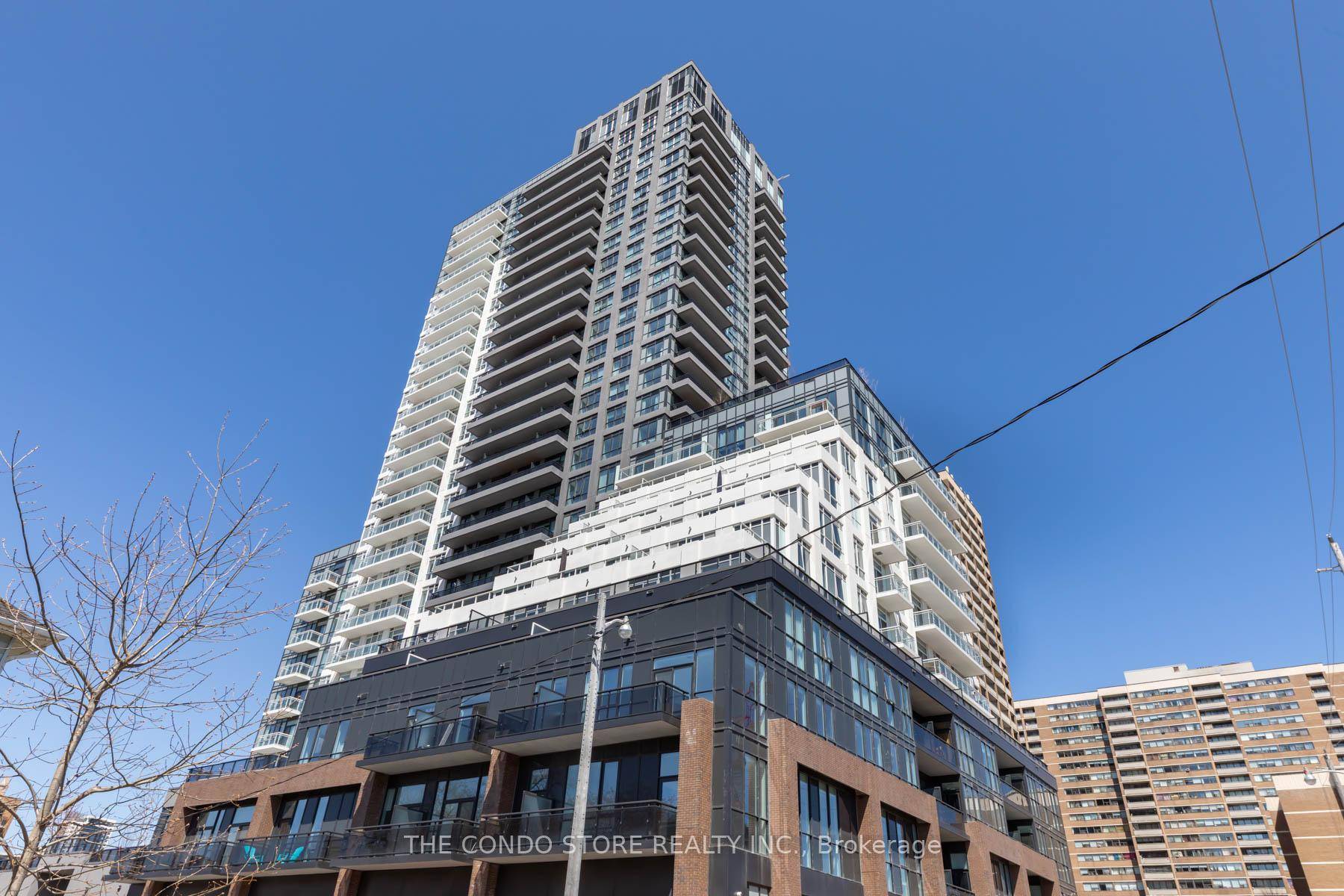 Rare 3 Bedroom Corner Suite with Skyline amp ; Lake Views 286 Main St, Toronto.