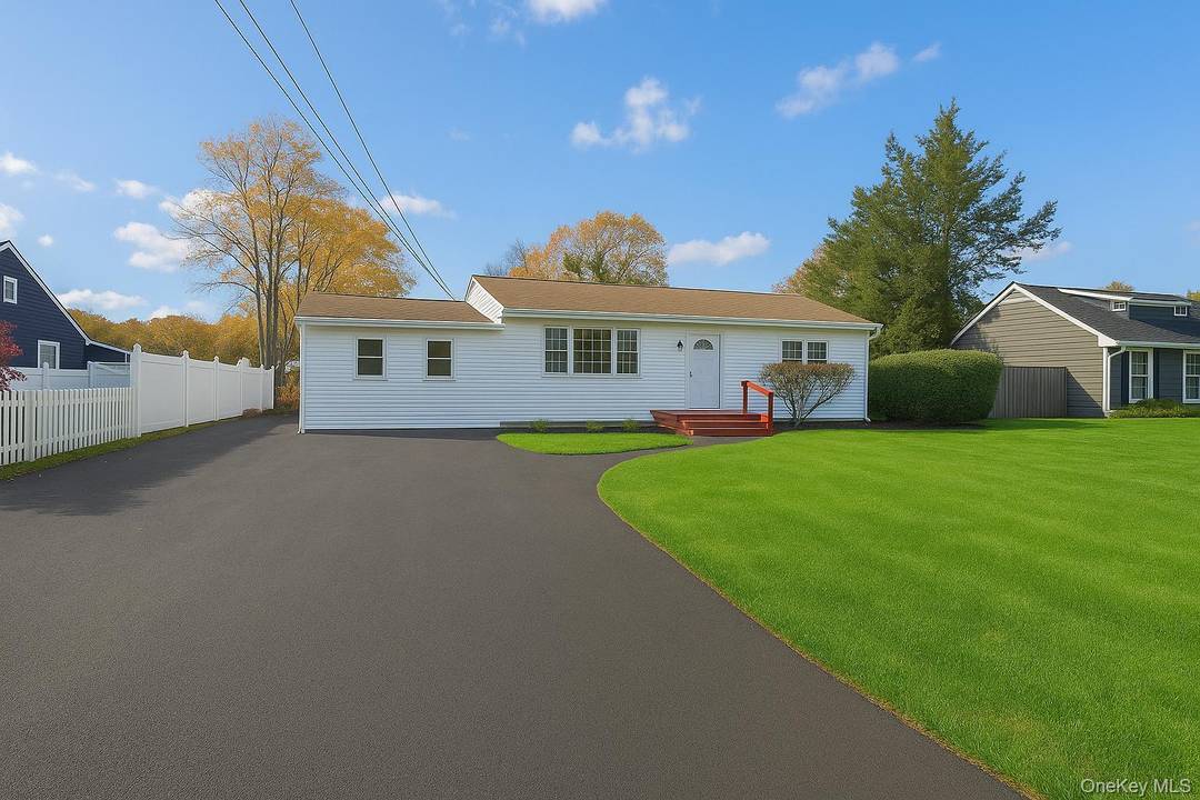 Charming Ranch in Brentwood, Newly Renovated Ranch that blends space, comfort, and practicality.