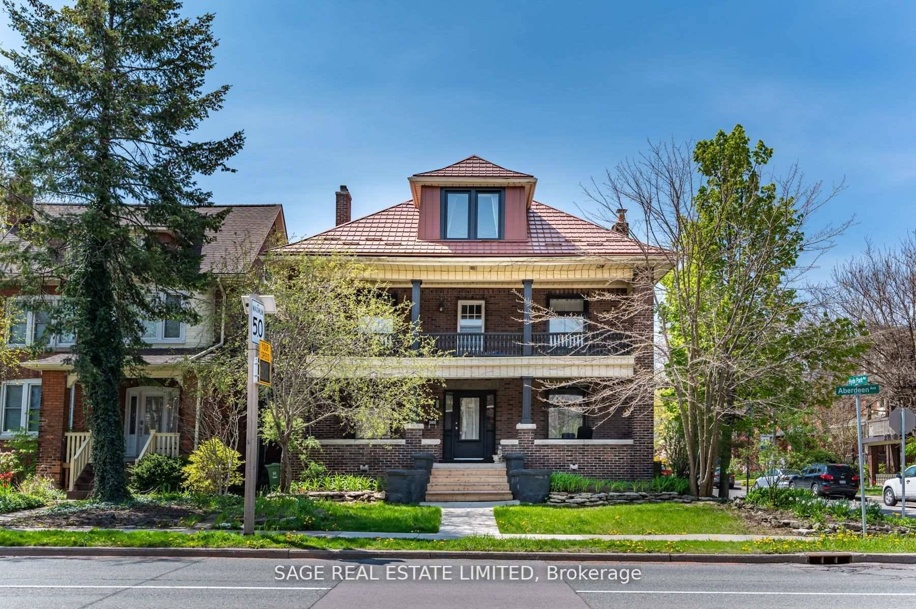 Bright And Renovated Two Bedroom Suite On Prestigious Aberdeen Ave In Hamiltons Sought After Kirkendall Neighbourhood.