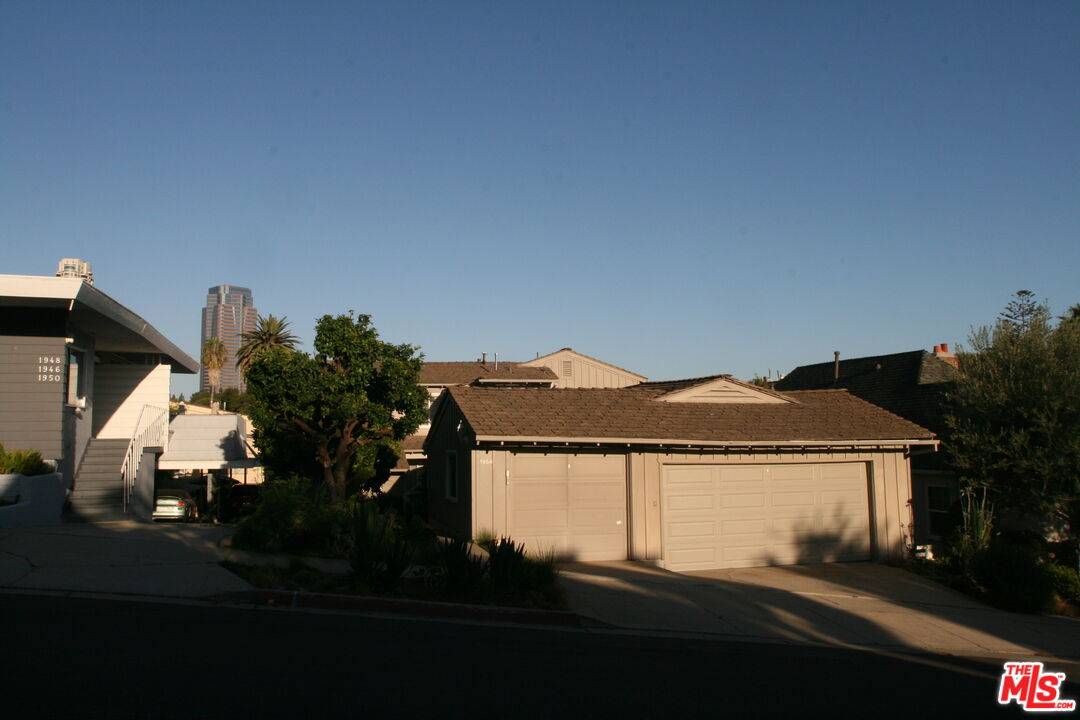 1958   Holmby Ave LA