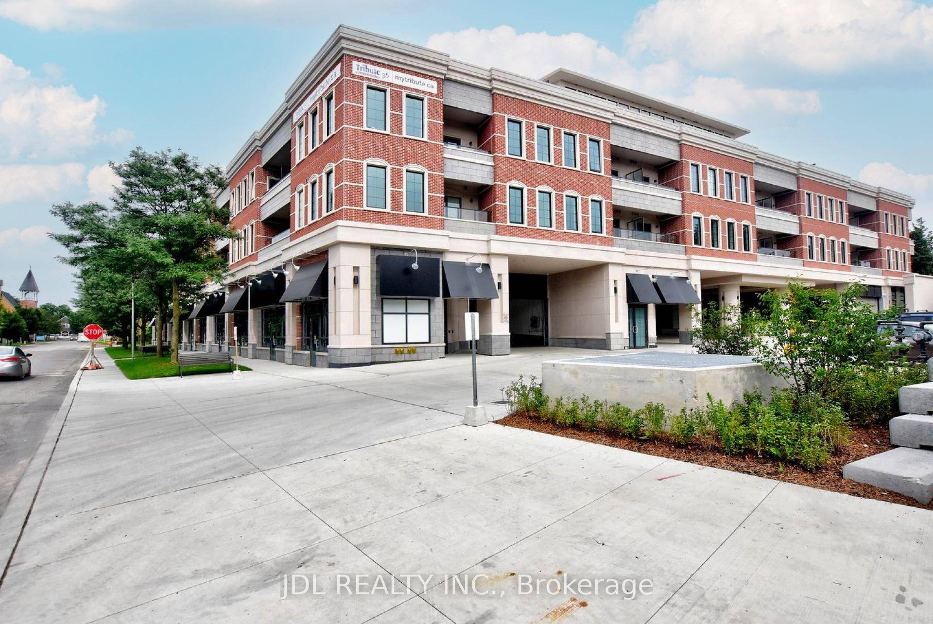 Fully Furnished Luxury condo.