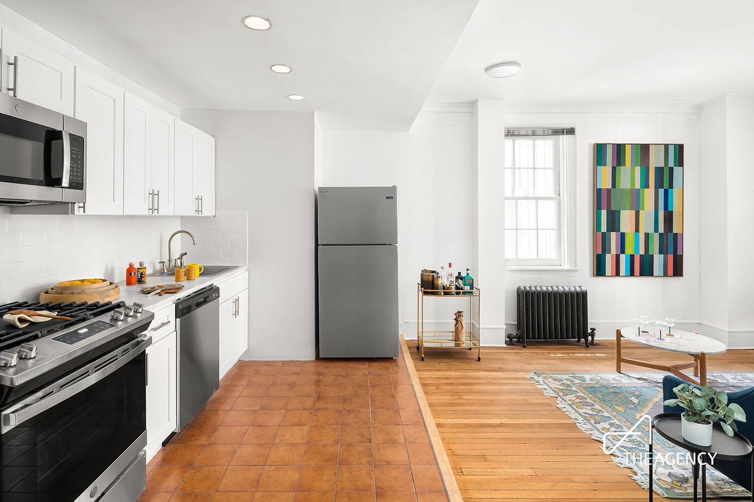 The classic prewar one bedroom home located in the Helme amp ; Corbett building at the corner of East 9th St and University in Greenwich Village offers a charming and ...