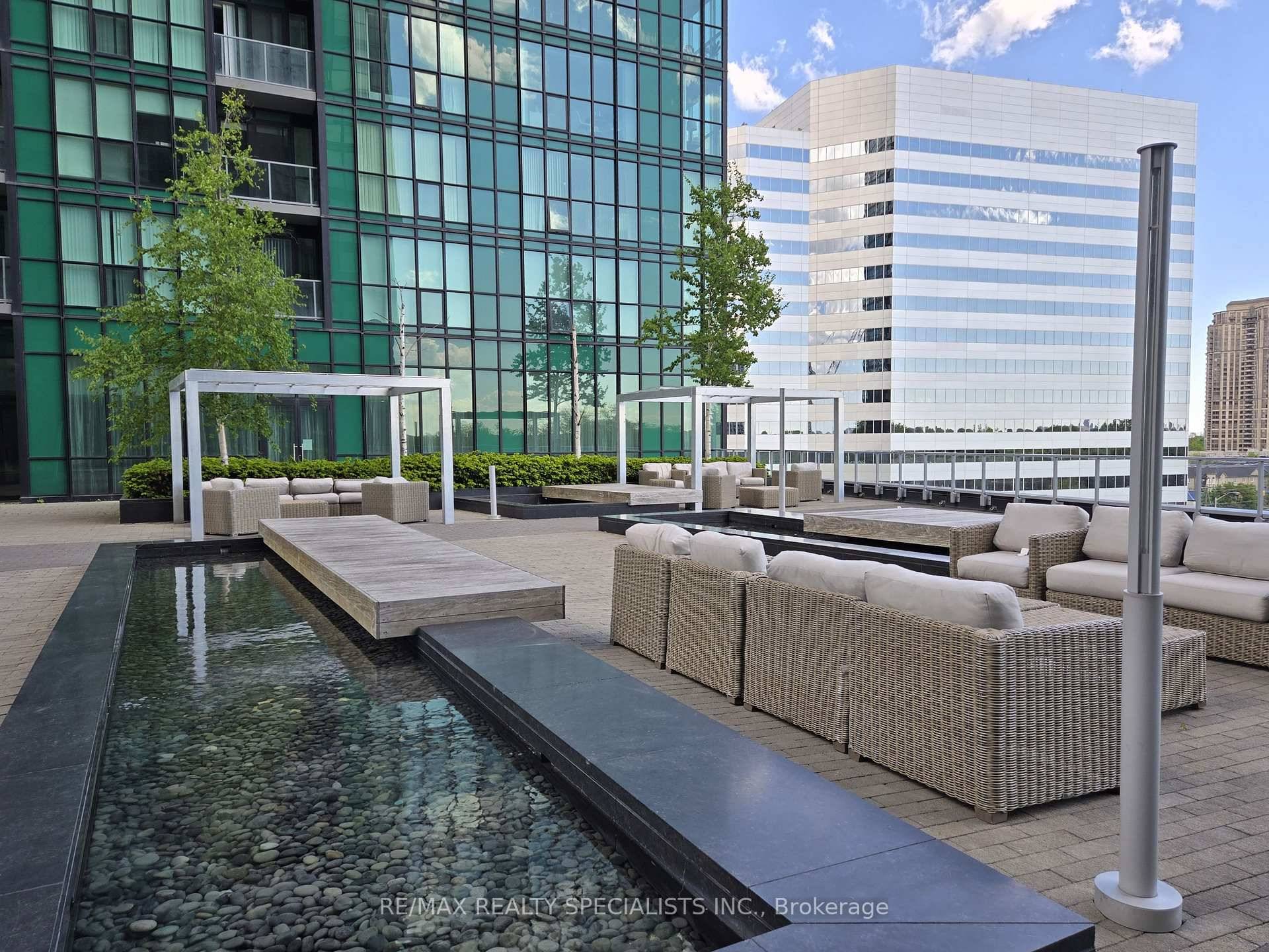 Spectacular Penthouse at Emerald Park Condos by Metropia Located at Yonge Street and Bogert Avenue in North York, just south of Sheppard Avenue, this iconic 42 storey tower designed by ...