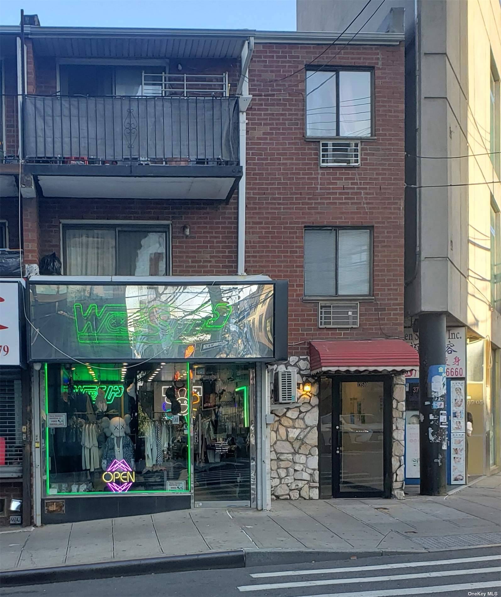 In busy downtown Flushing, walk to 7 train, buses, LIRR, Skyview mall, Tangers mall, shops.