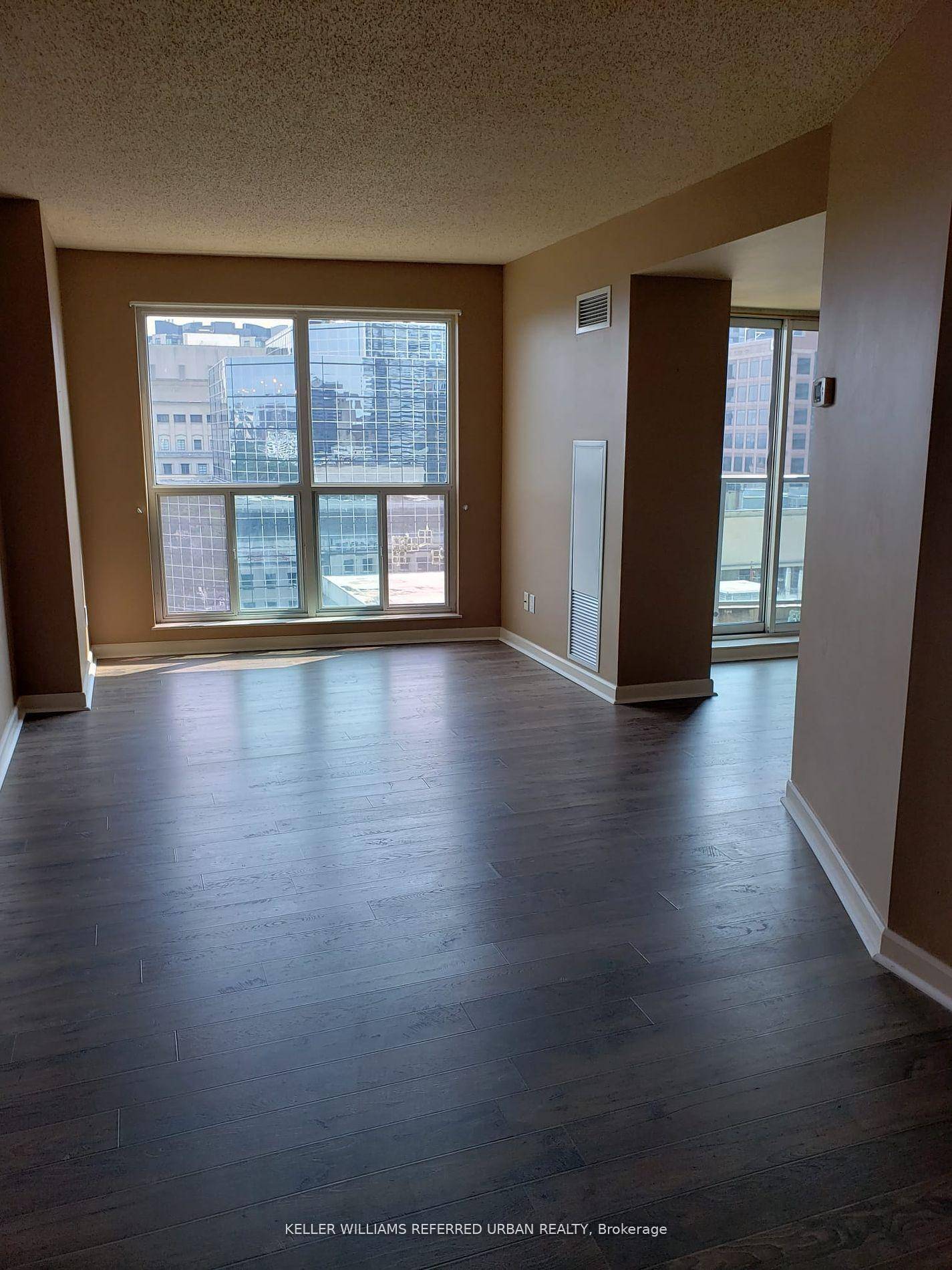 Spacious 1 Bedroom Plus Den Suite.