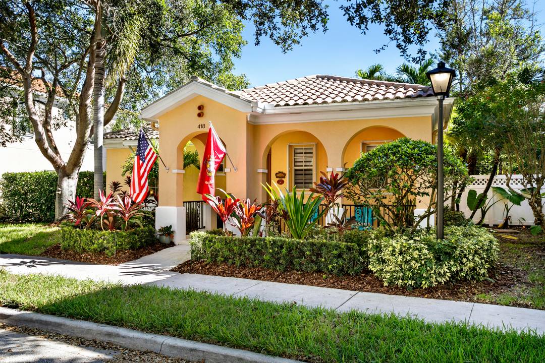 Gorgeous one story single family home in highly desirable Tuscany at Abacoa.