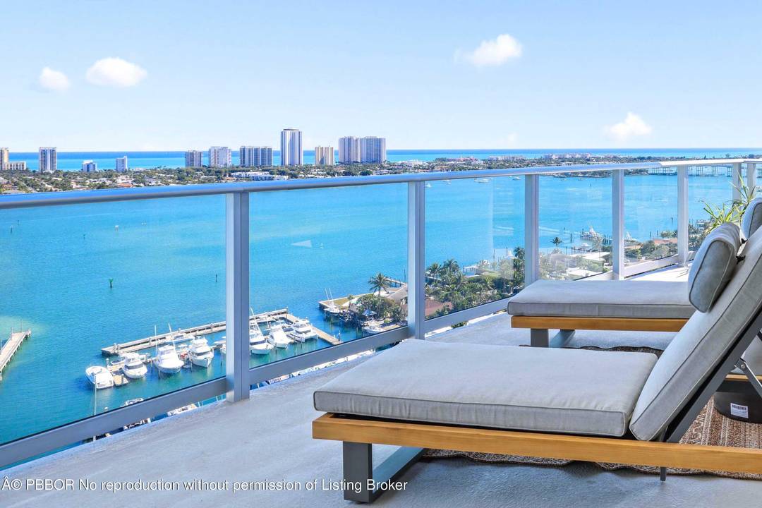 BRAND NEW DIRECT WATERFRONT ONE OF A KIND !