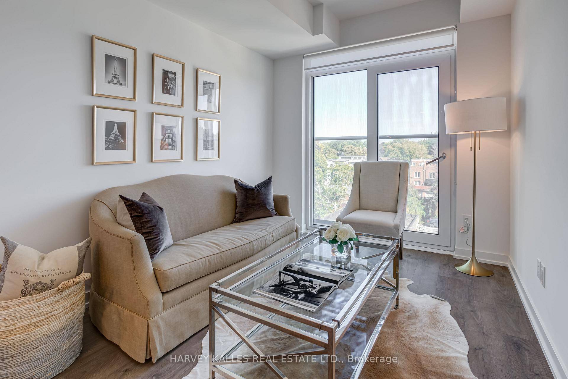 Fabulous Unit With A Breathtaking Southeast View At The Award Winning Wonder Condos In Vibrant Leslieville !