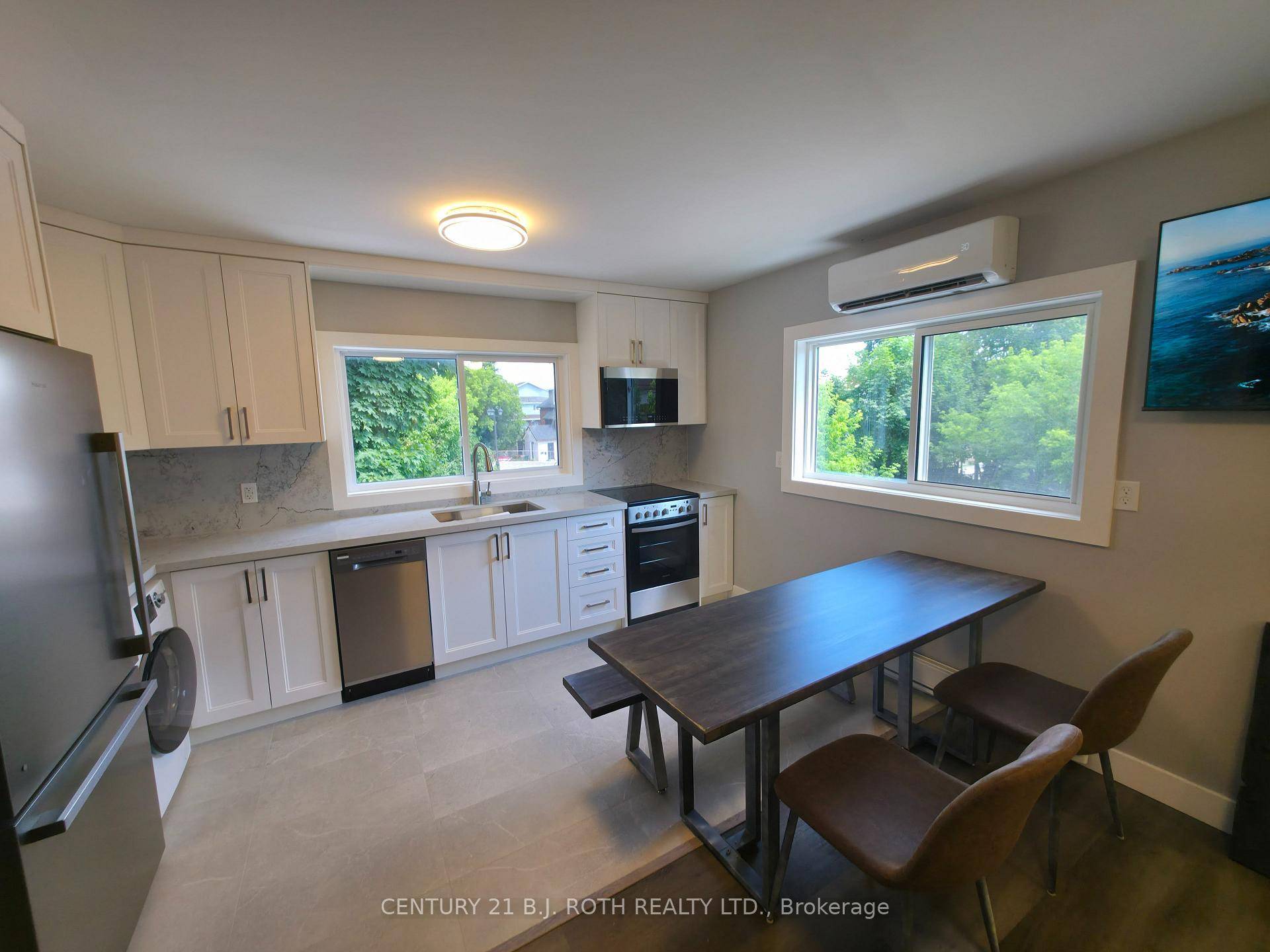 Never lived in, new everything, bright, fully furnished, 1 bedrrom apartment with high end luxury finishes.