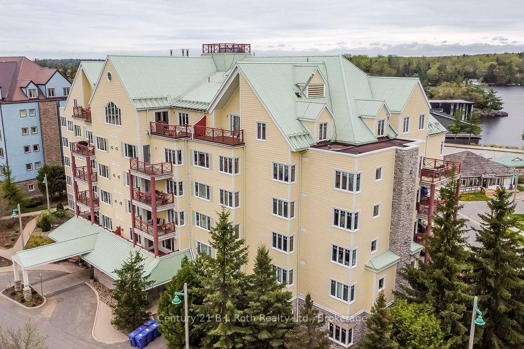 Here's Your Chance To Own The Very Pinnacle Of Lakeside Luxury !