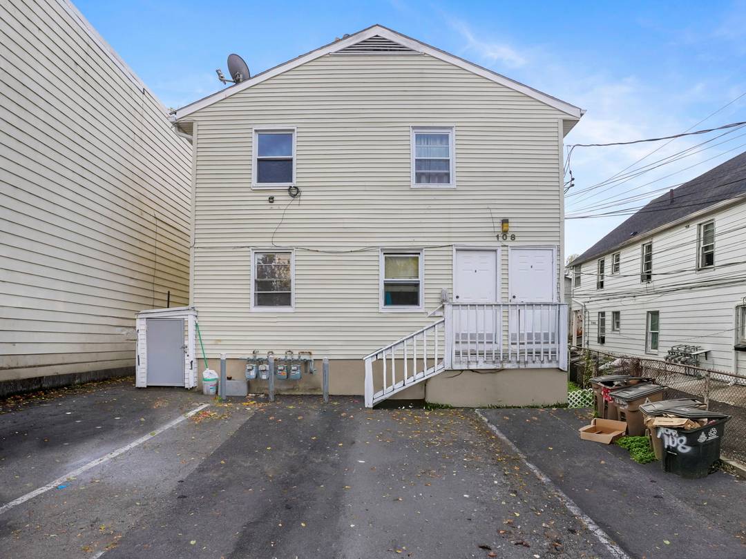 Prime investment opportunity at 108 Virgil Street, Stamford, CT.