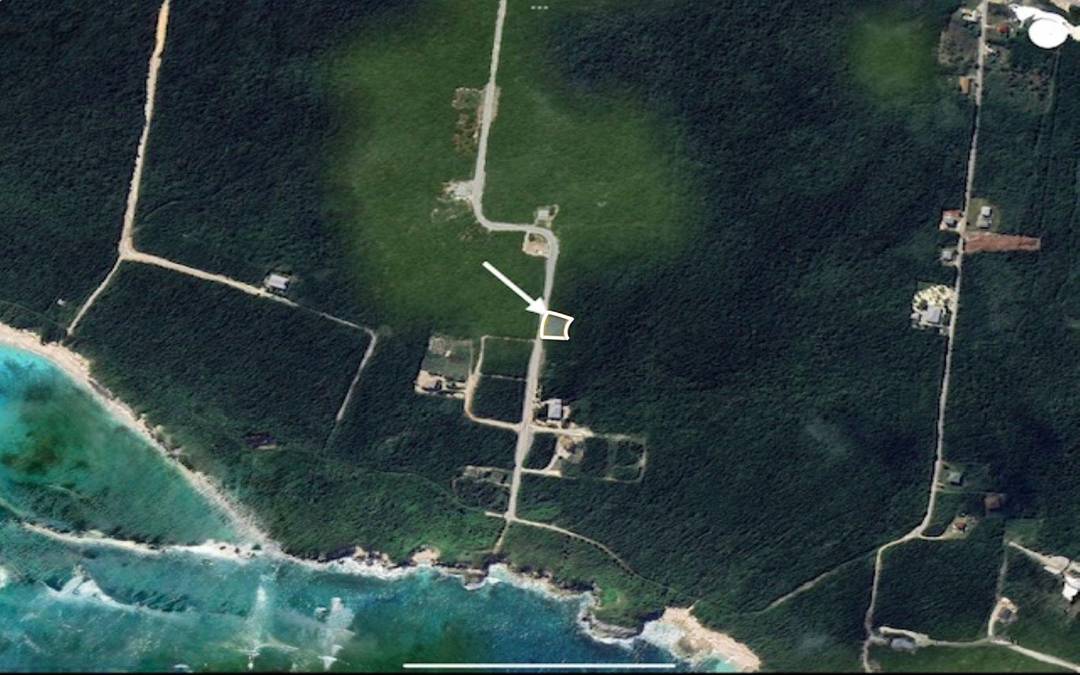 SCRUB HILL LOT Land Long-Island-Bahamas