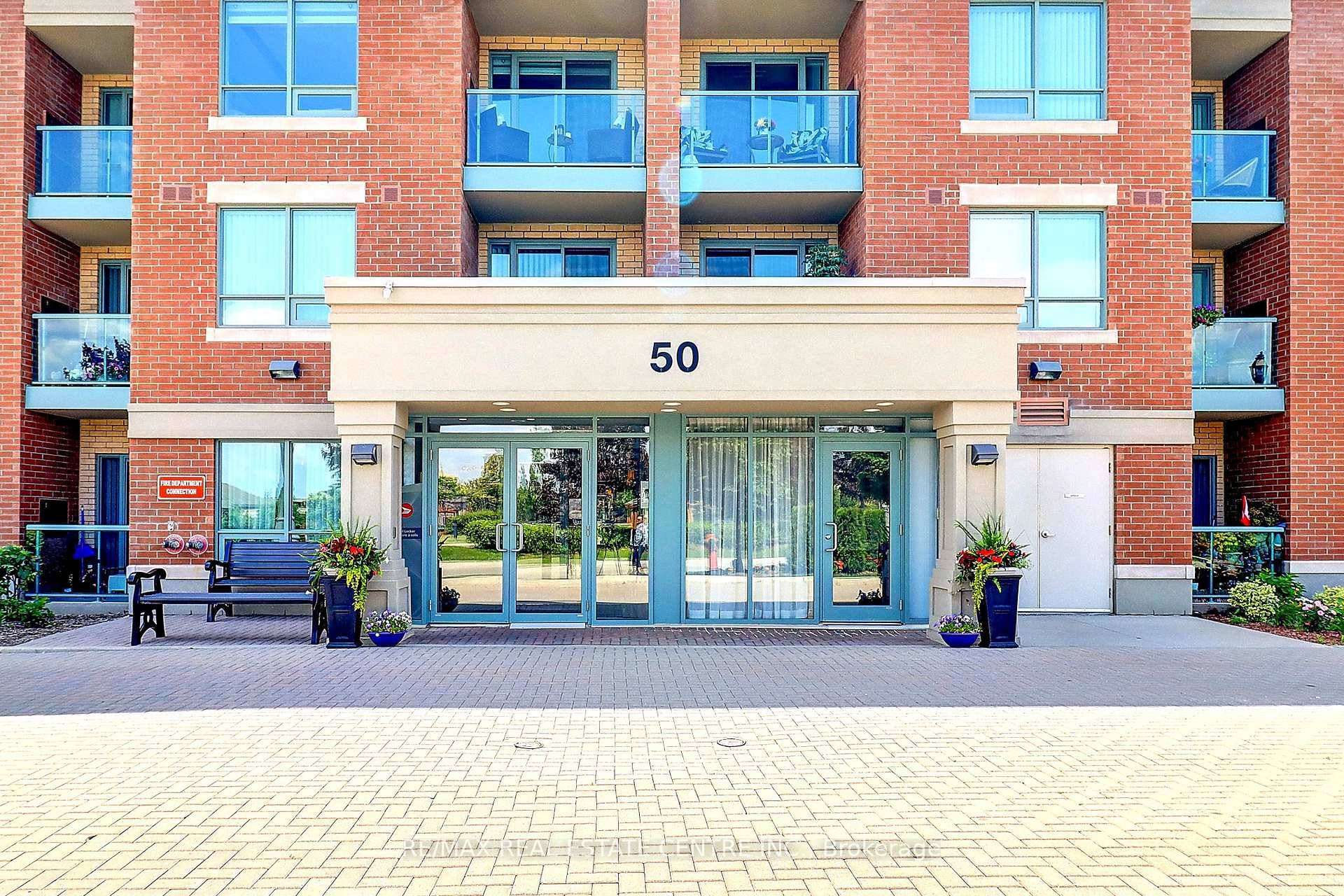 Rosedale Village Beauty !