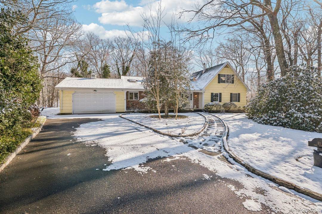 Welcome to this spacious 4 bedroom, 4 full bath Farm Ranch set in the highly desirable Village of Belle Terre and within the sought after Port Jefferson School District.