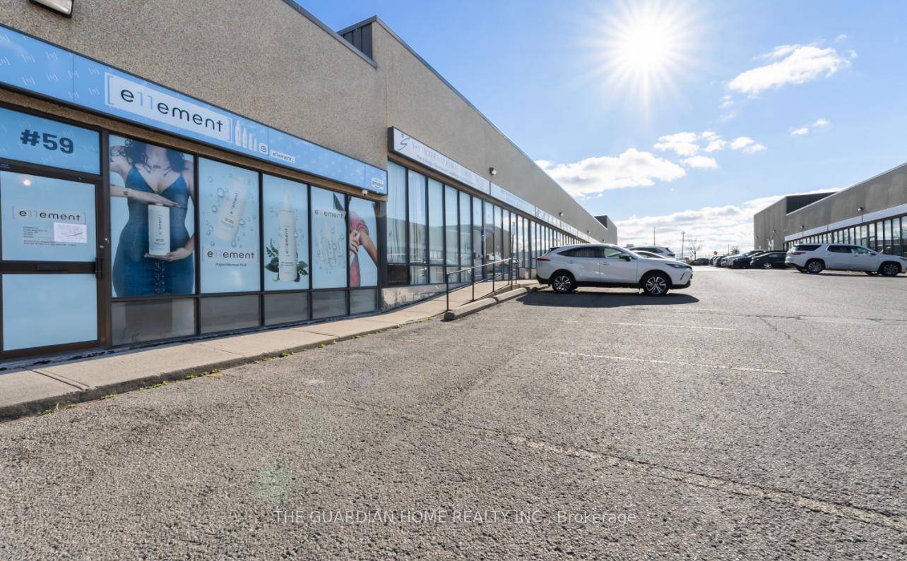 Amazing opportunity to own this industrial warehousing unit located just minutes from the 401, 407, and 404.