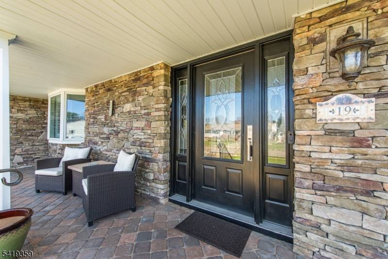 Everything you've been searching for in a home is right here !