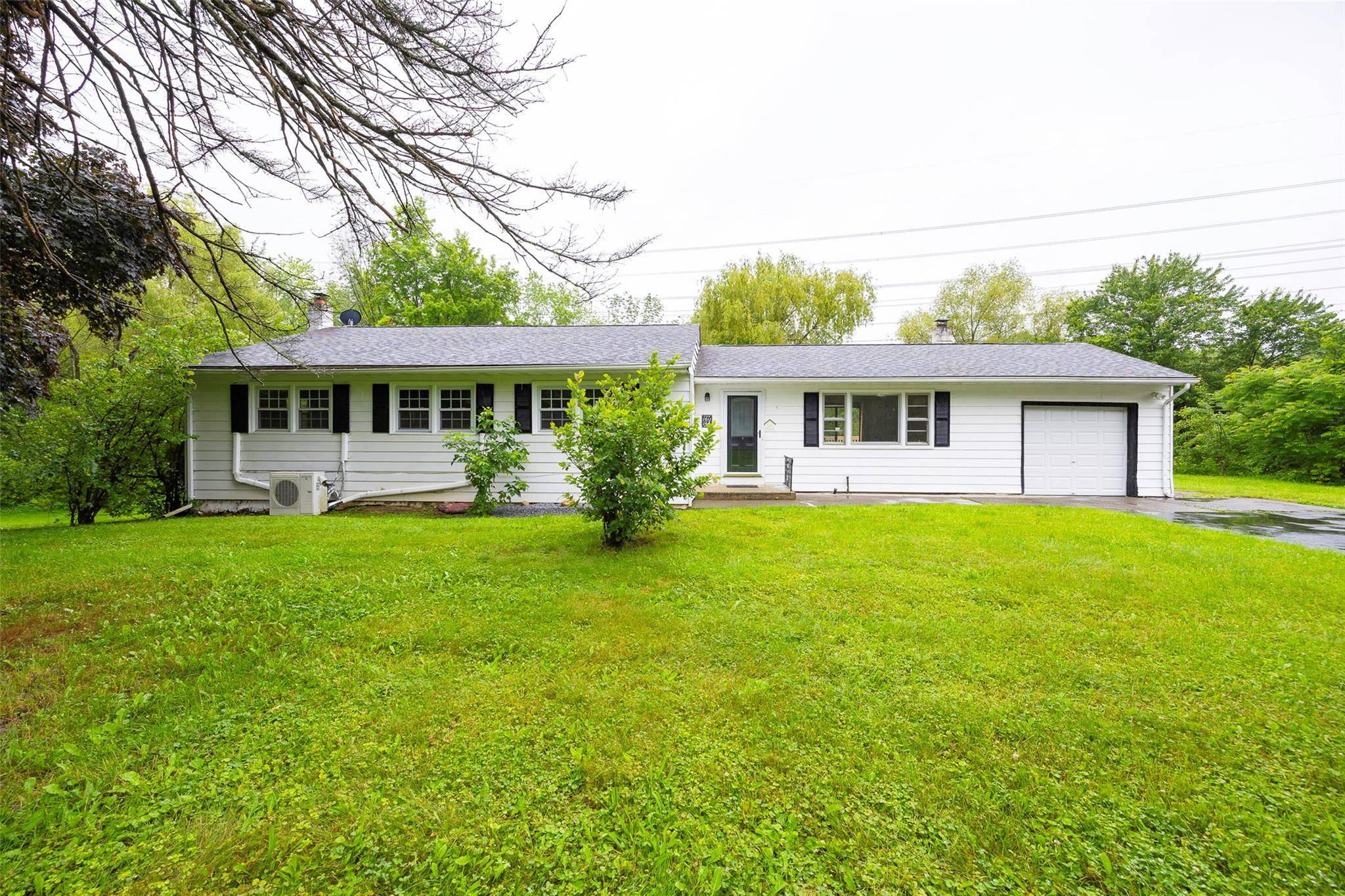 Located in the Town of LaGrange and within the Arlington School District just minutes from the district s high school, middle school, and elementary school this updated 4 bedroom, 2 ...