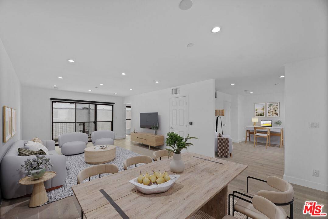 725 N Alfred St 2BR Sunset Strip La