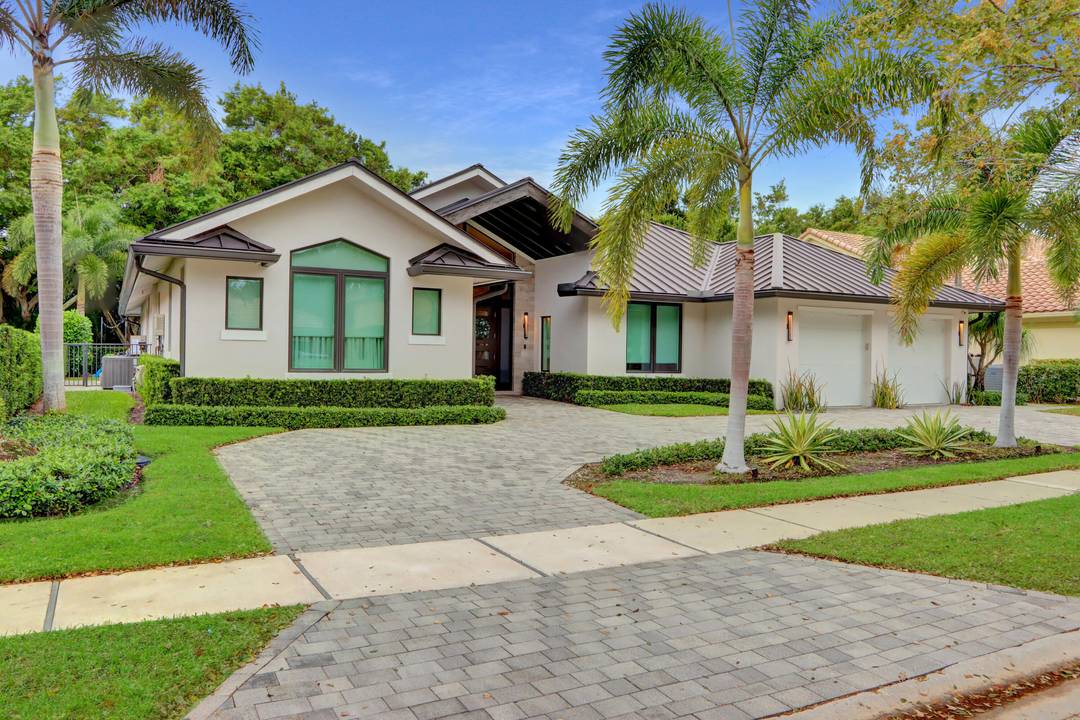 Introducing a sophisticated sanctuary of style !
