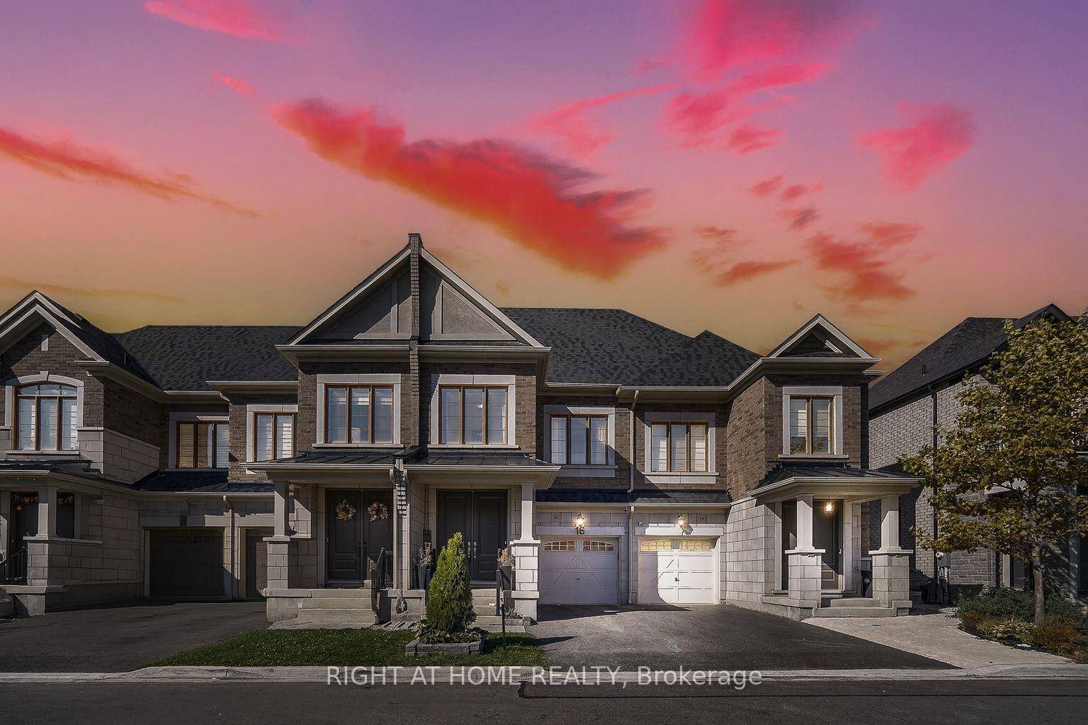 5 Reasons you will love this home 1 Modern Elegance Built in 2020, this stunning townhome features soaring 9 ft ceilings, elegant feature walls, and designer light fixtures throughout.