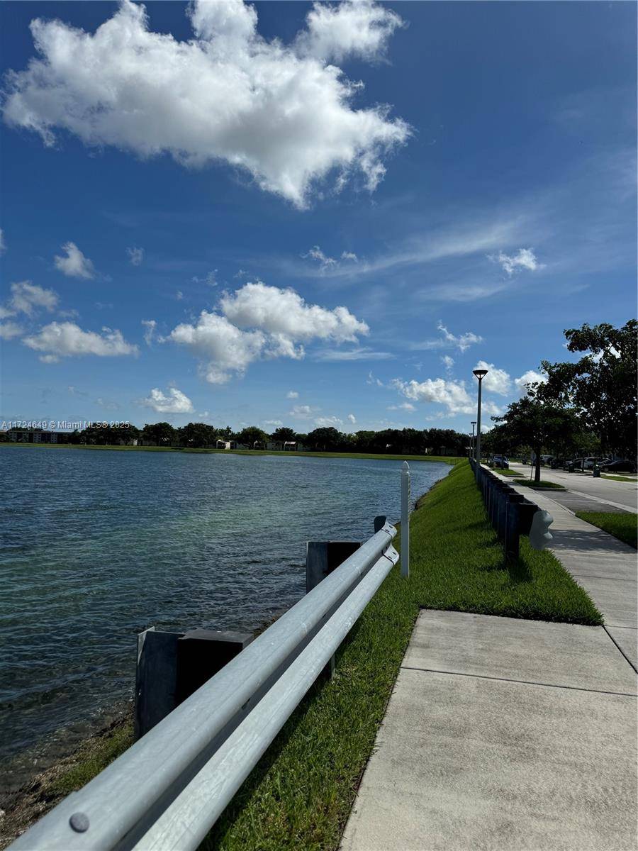 Looking for a great location, modern construction, gated community, lovely lake water view, with resort type Clubhouse with Gym, amazing pool to enjoy.