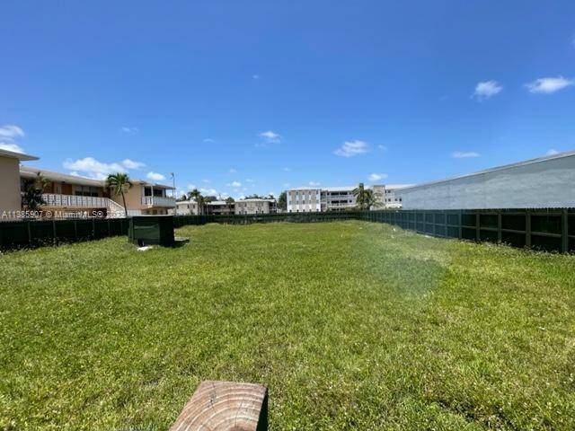 Incredible opportunity and endless possibilities 9, 146 Sqft land for sale and development in the Hollywood city center.