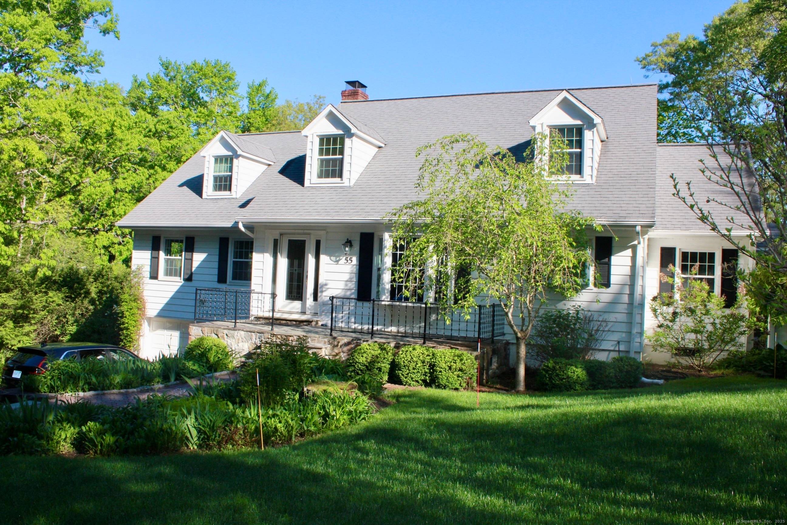 Candlewood Lake Living ! Rental Annual lease 5, 000 Monthly.