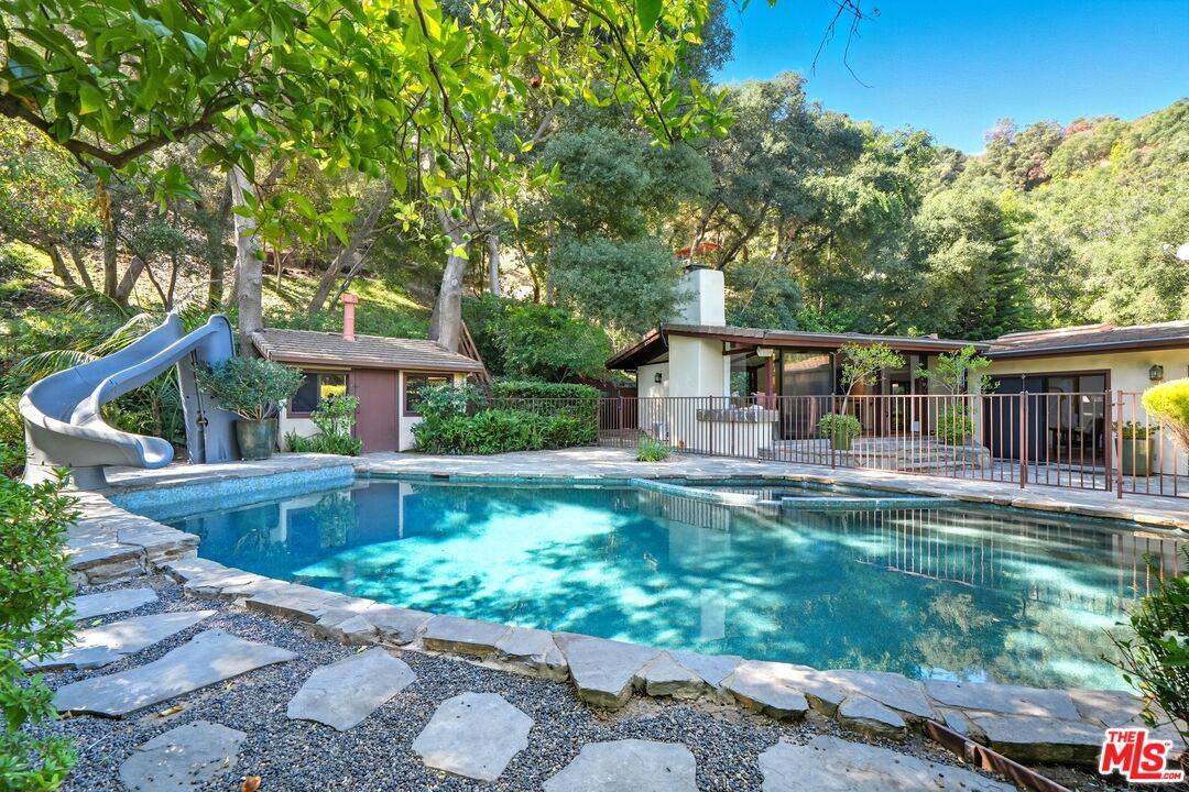 1821   Old Ranch Rd 4BR Brentwood La