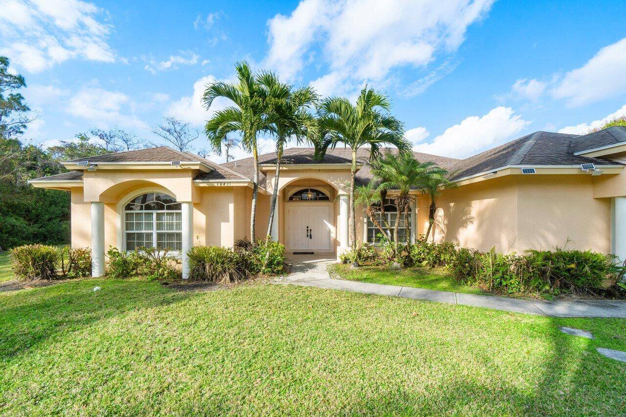 Seller signed a contract for a NEW roof to be put on.