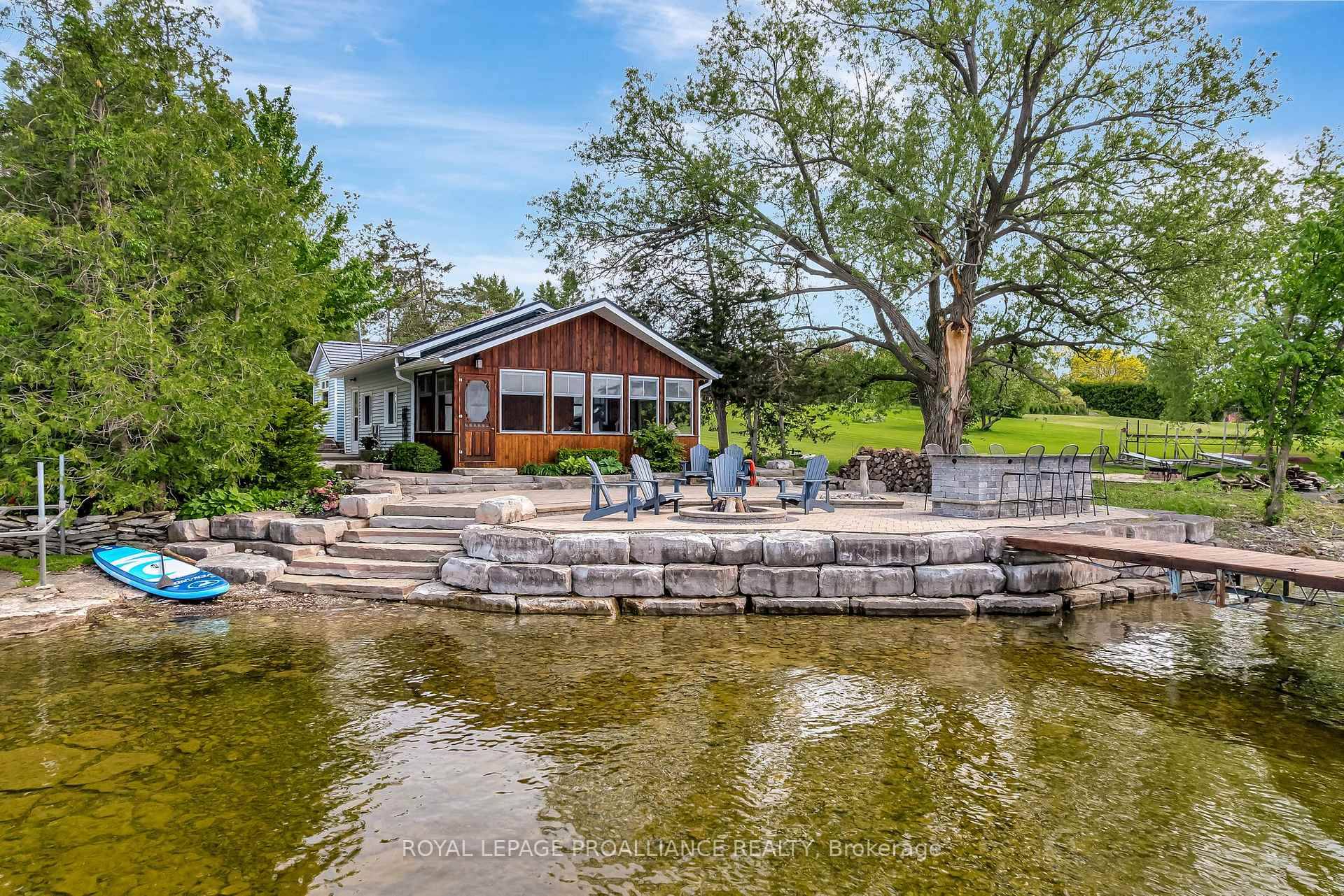 Bay of Quinte Escape ! Stunning 1240 sq ft 2 bed, 2 bath, 4 season bungalow retreat.