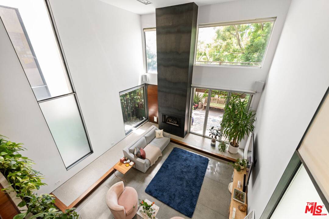 417   Venice Way 4BR Marina Del Rey La