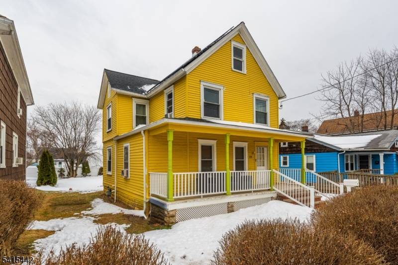 Welcome to 88 Woodbridge Ave, a charming 4 bedroom, 1.