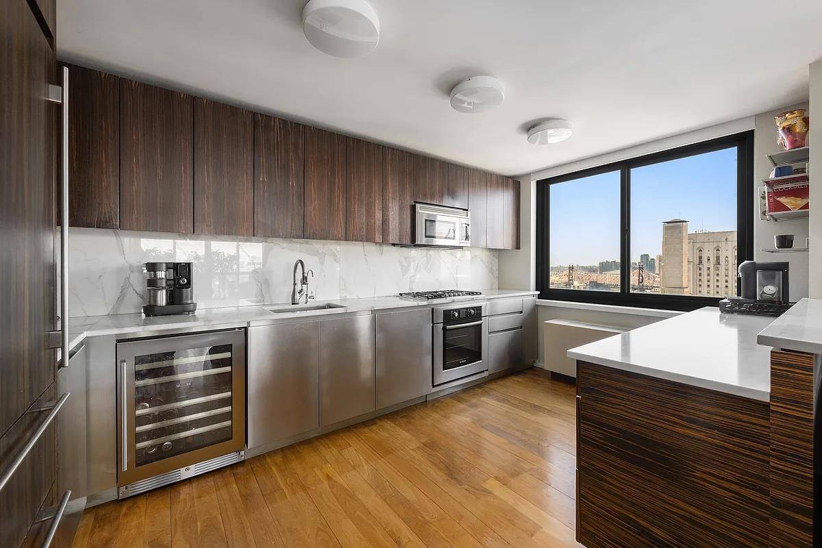 Welcome to Residence 35D at 515 East 72nd Street a stunning 1, 883 square foot corner home offering sweeping city and East River views, three spacious bedrooms, two and a ...