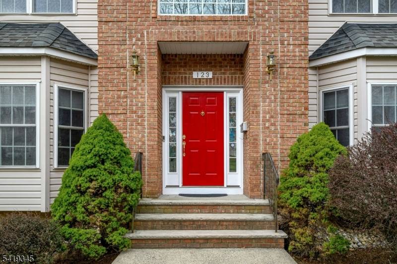Spacious Colonial filled with natural light, offering a bright and inviting layout perfect for both everyday living and entertaining.
