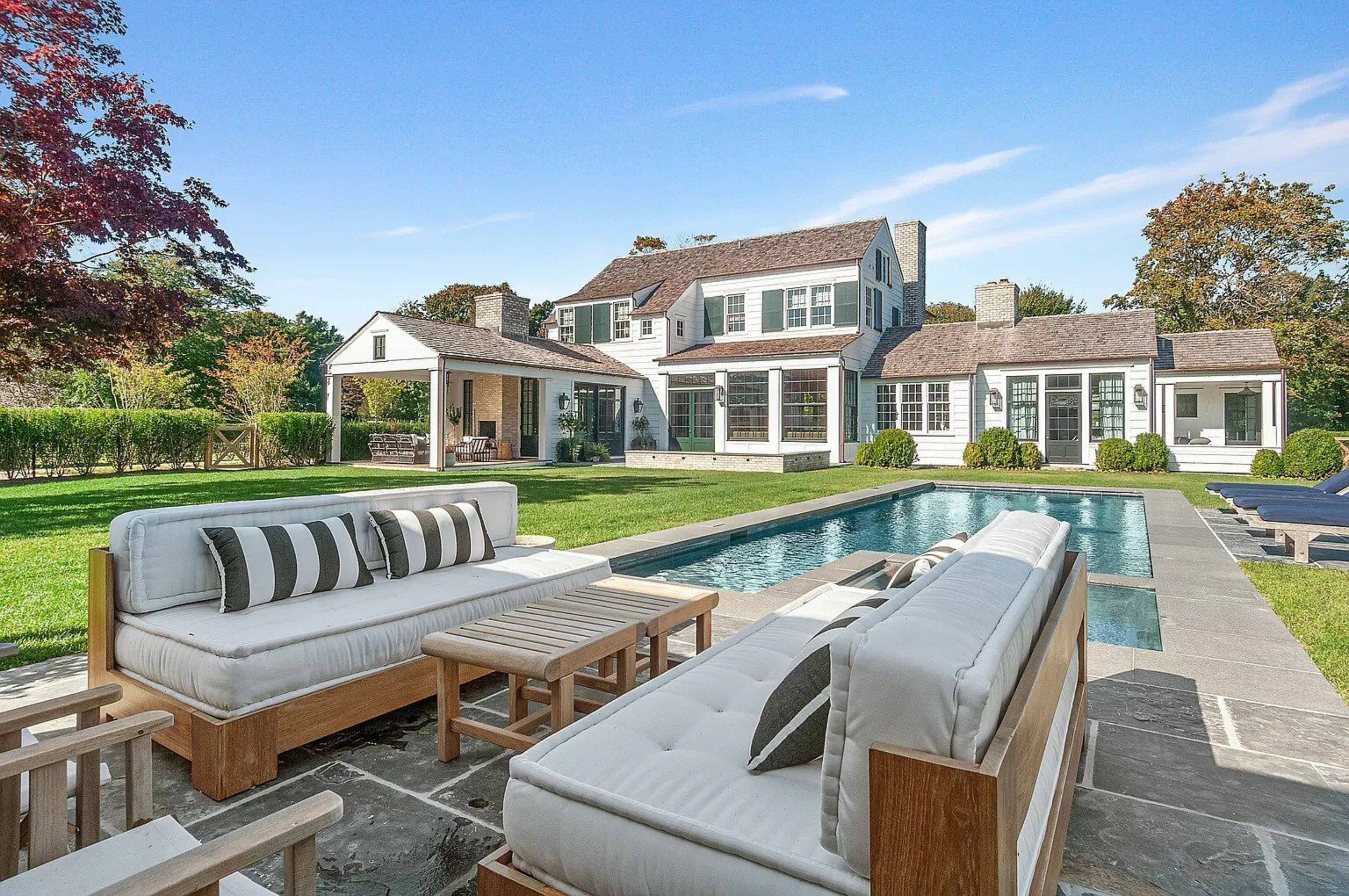 Stunning Designers Masterpiece In East Hampton Village