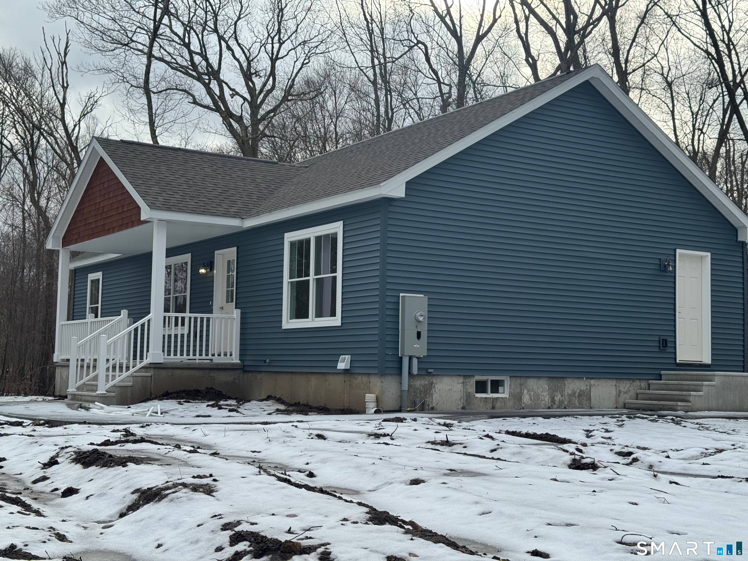 Brand New Ready to go on this Rare One Level Living Home w a One Year Warranty !