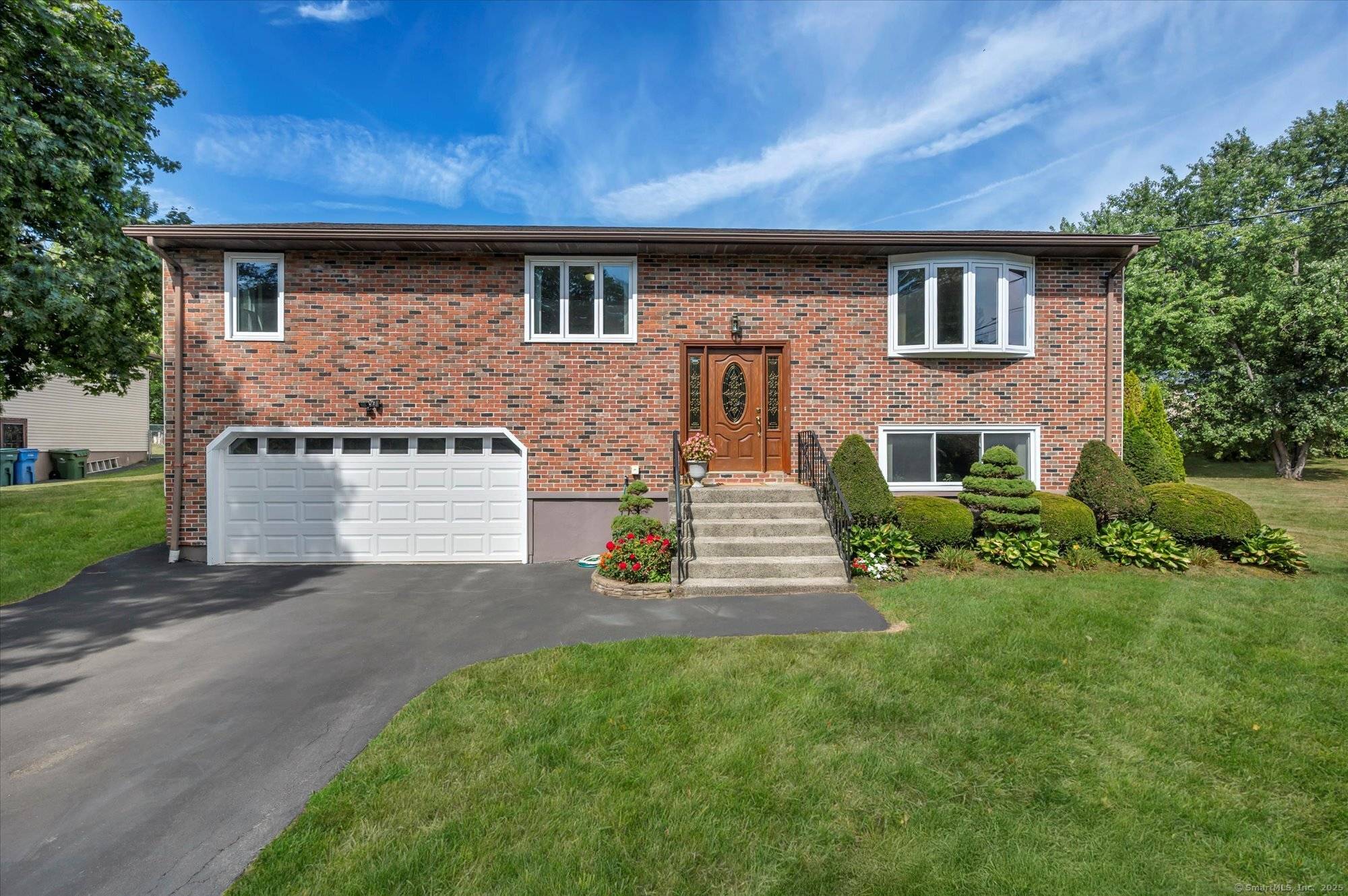 You'll fall in love with this immaculate 3 bed 3 full bath home with 2 car garage, tucked away at the end of a peaceful cul de sac.