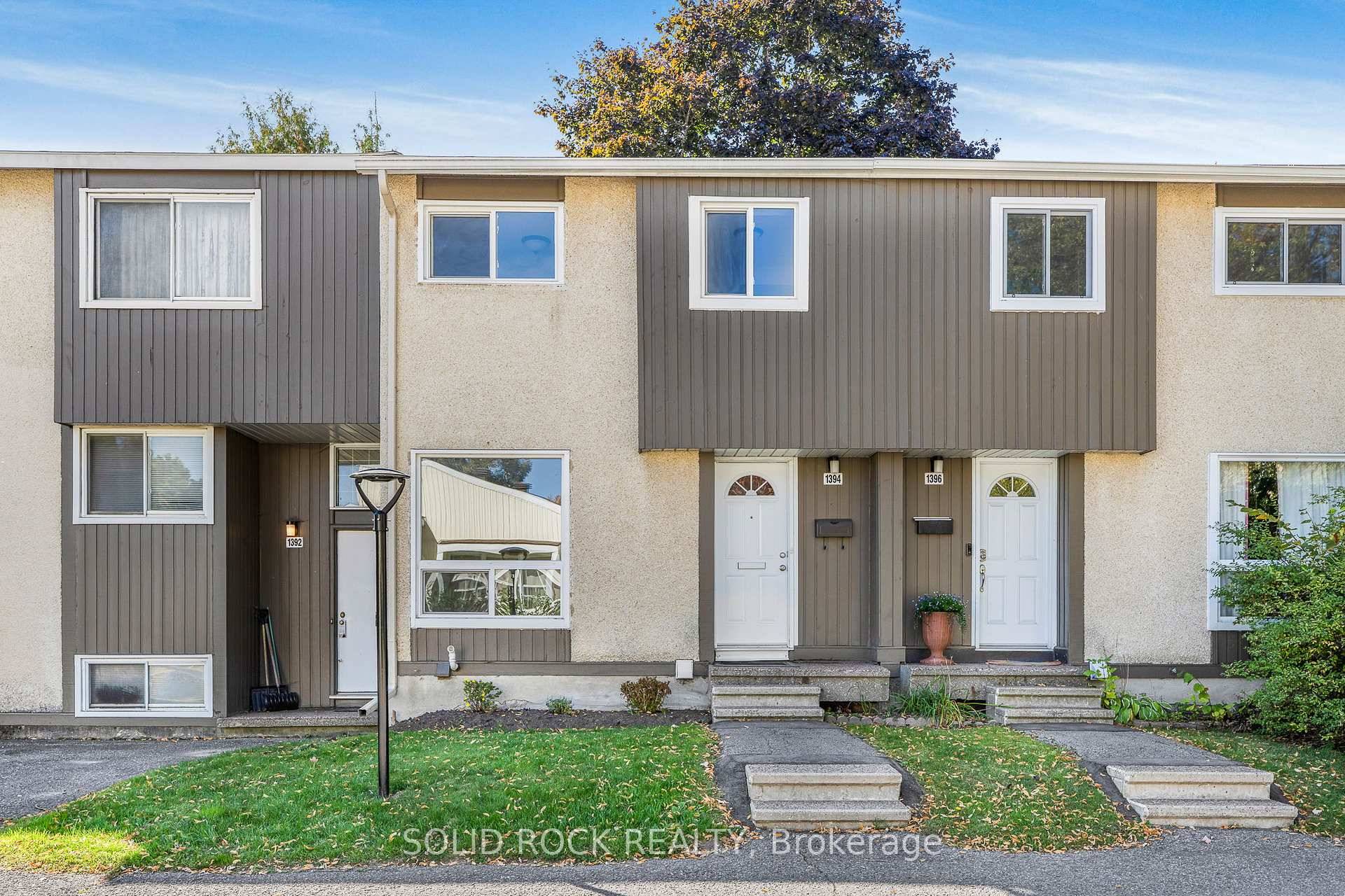 Newly updated 3 bedroom condo townhome on Lassiter Terrace in very desirable Beaconwood.