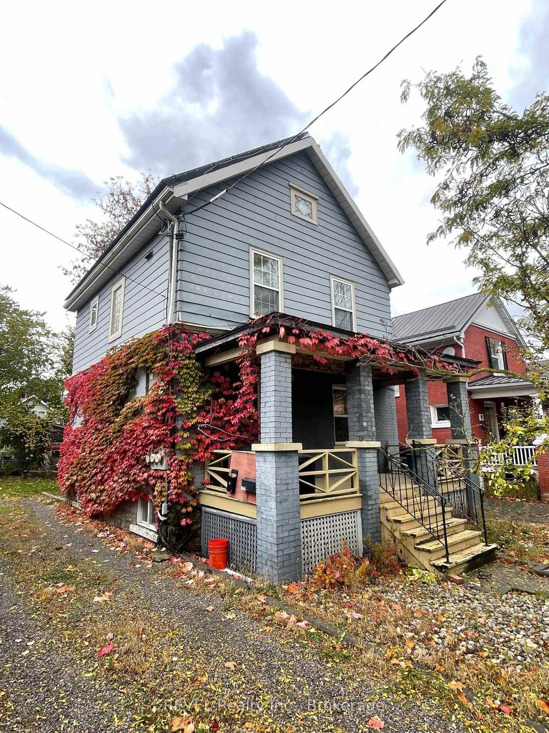 Quiet and Clean.... this one bedroom apartment on the main floor is perfect for a single person or a couple.