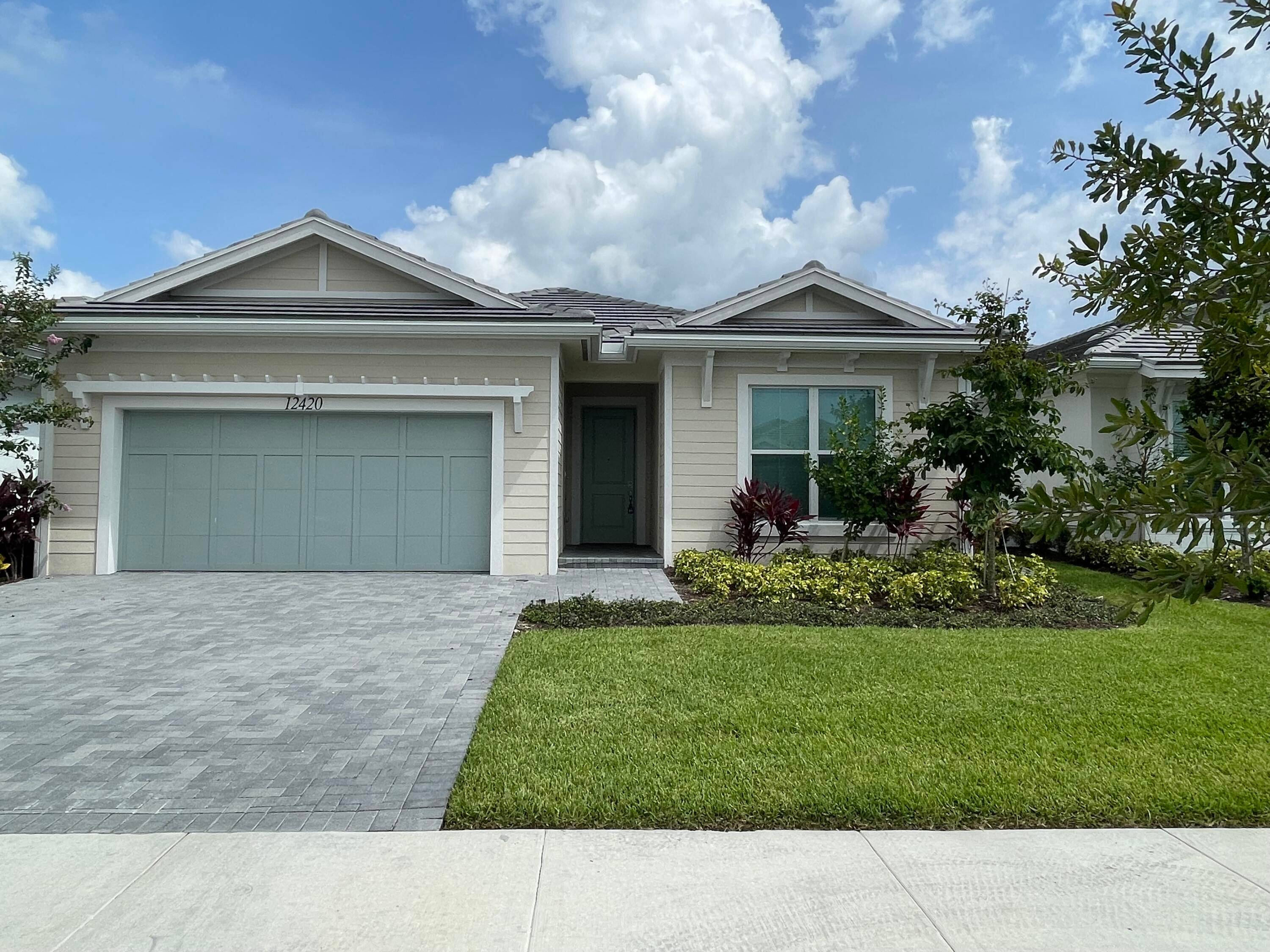 BIG, BEAUTIFUL 4 bedroom, Office work space, 3 full bath, 2 extended garage with work storage space.